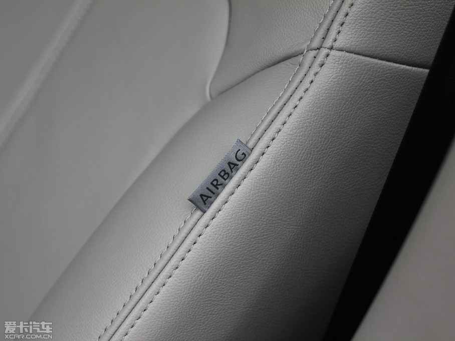 2012vB90 2.0L քӺA