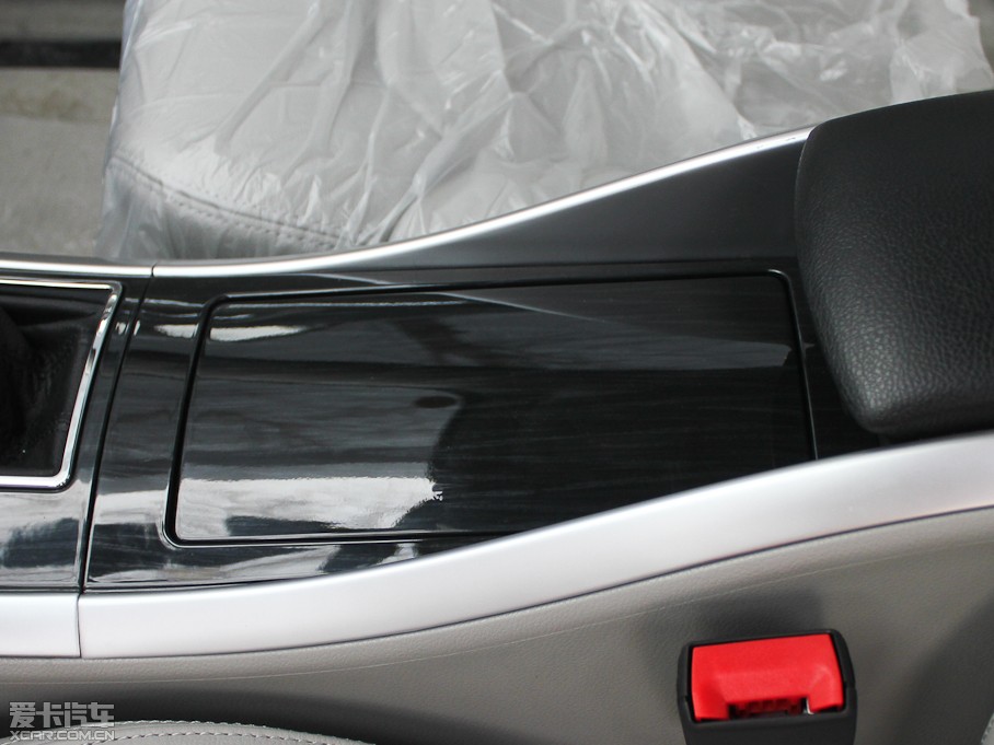 2012vB90 2.0L քӺA