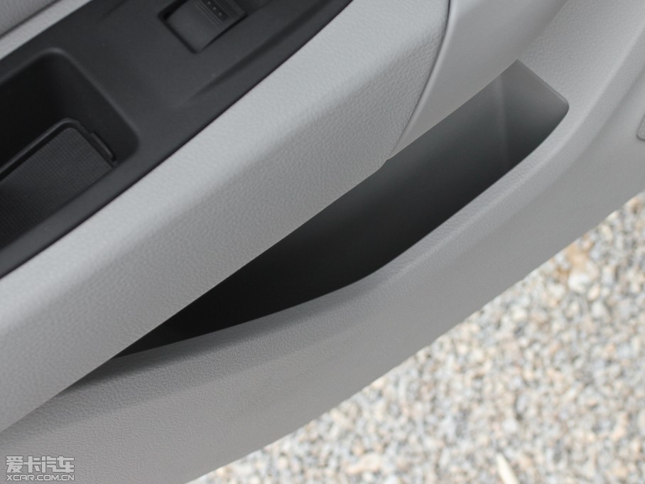 2012vB90 2.0L քӺA