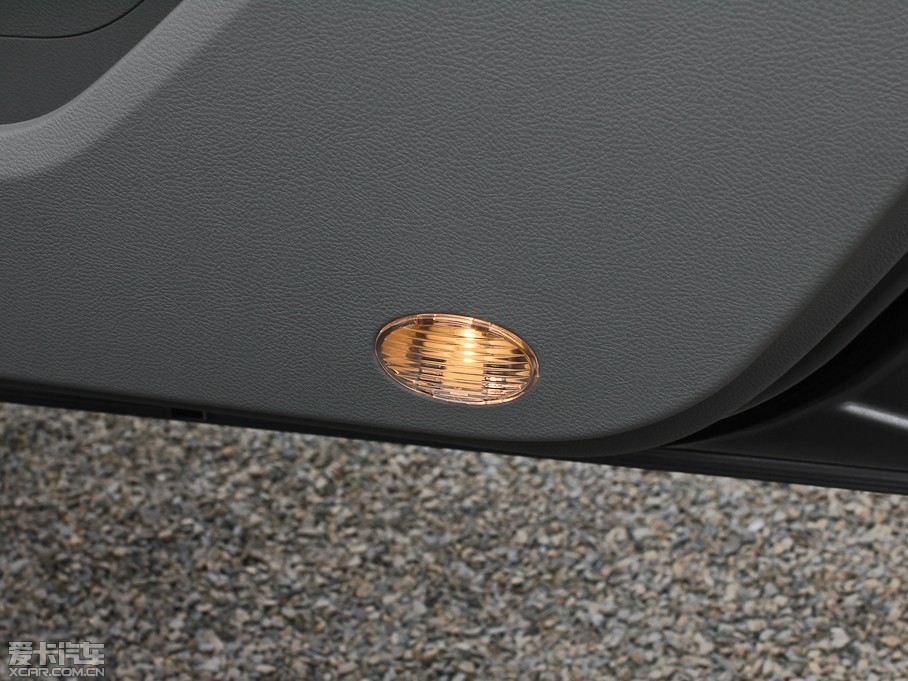 2012vB90 2.0L քӺA