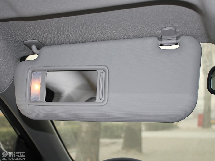 2012vB90 2.0L քӺA