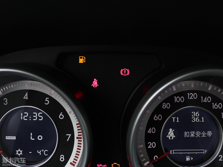 2012vB90 2.0L քӺA