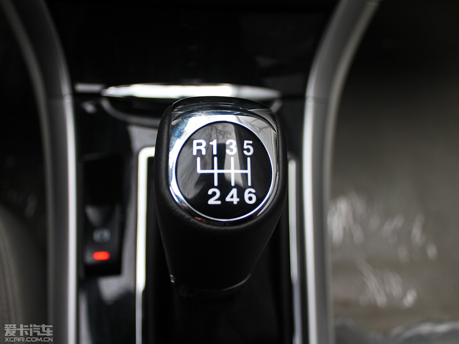 2012vB90 2.0L քӺA