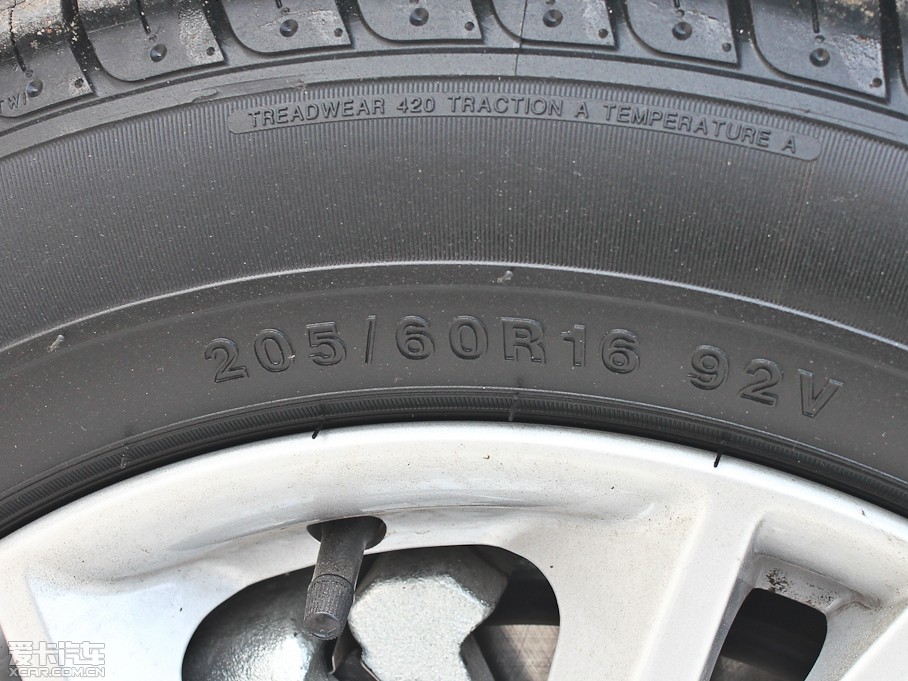 2012vB90 2.0L ԄӺA