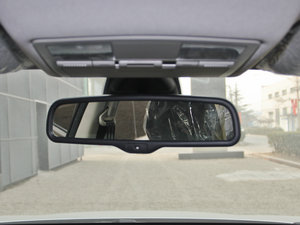 2012款2.0L 自动舒适版 车内后视镜