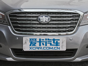 2012款2.0L 手动豪华版 中网
