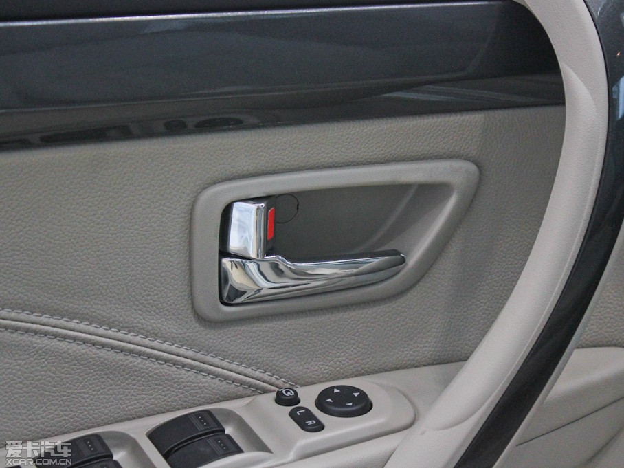 2012vB70 1.8L քӺA