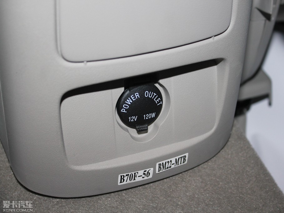 2012vB70 1.8L քӺA