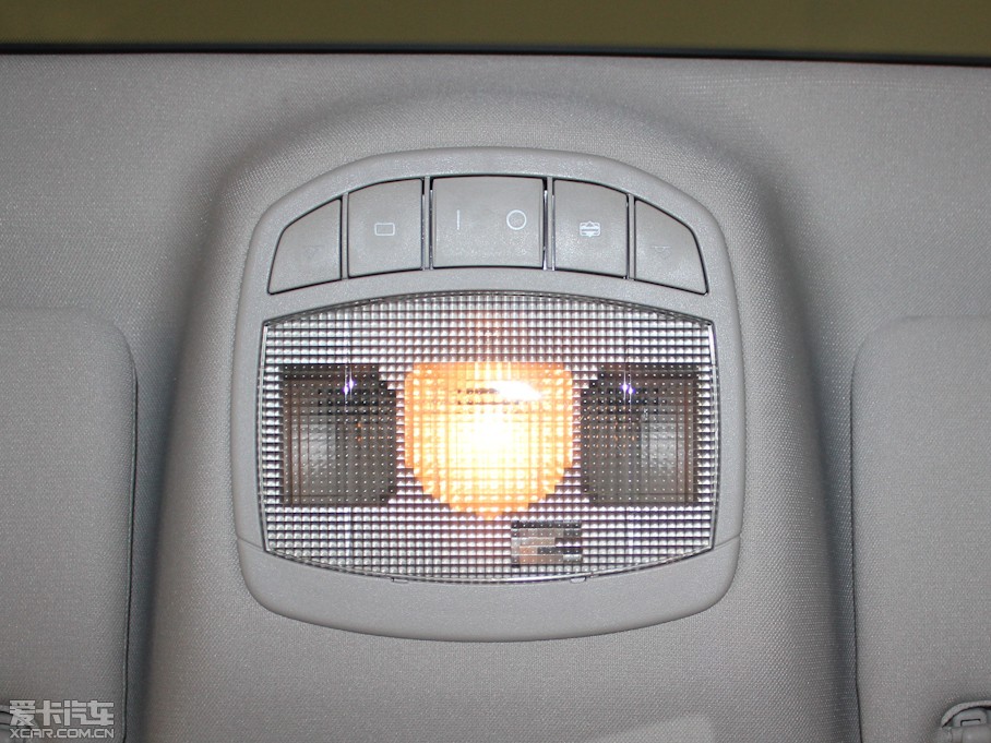 2012vB70 1.8L քӺA