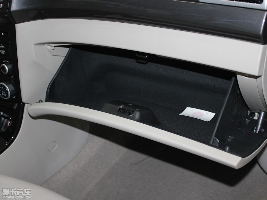 2012vB70 1.8L քӺA