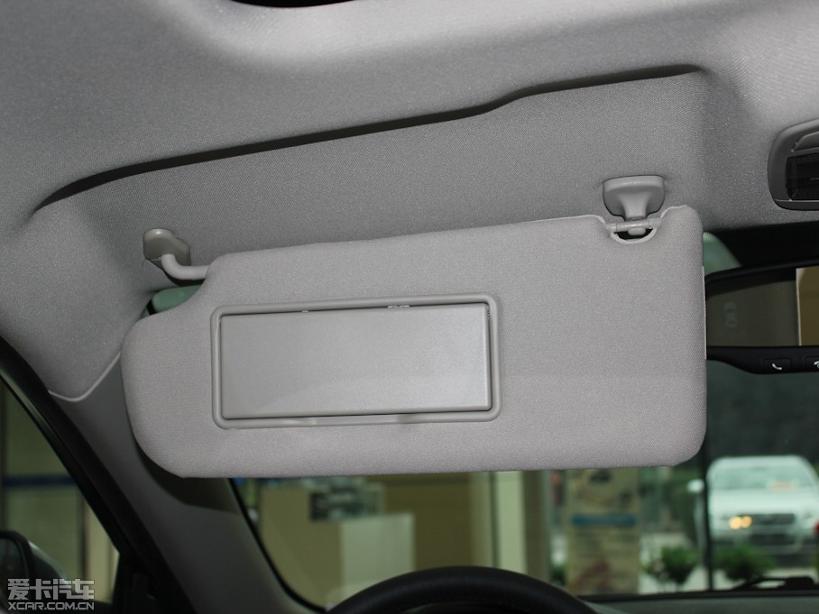 2012vB70 1.8L քӺA