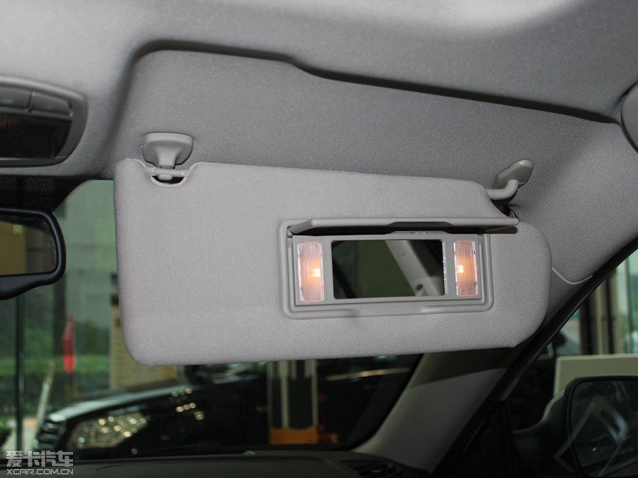 2012vB70 1.8L քӺA