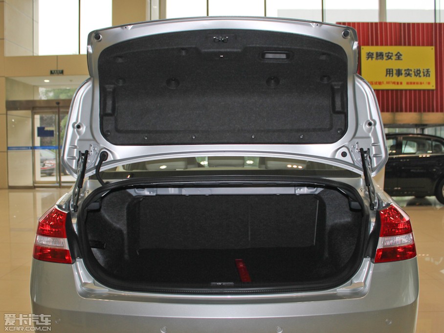 2012vB70 1.8L քӺA