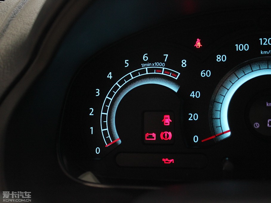 2012vB70 1.8L քӺA