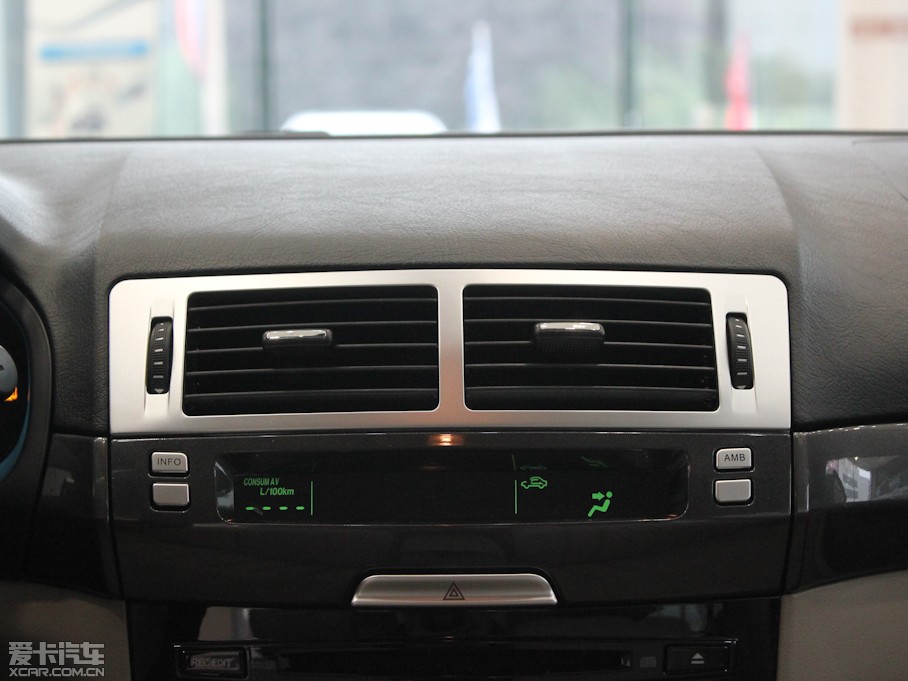 2012vB70 1.8L քӺA