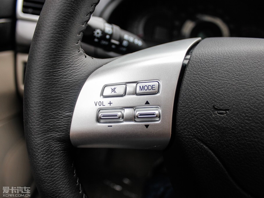 2012vB70 1.8L Ԅӕrа