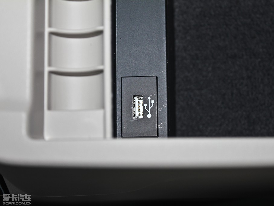 2012vB70 1.8L քӺA