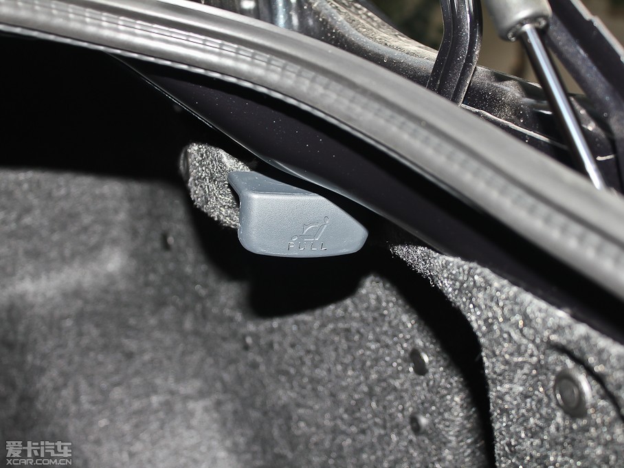 2012vB70 1.8L քӺA