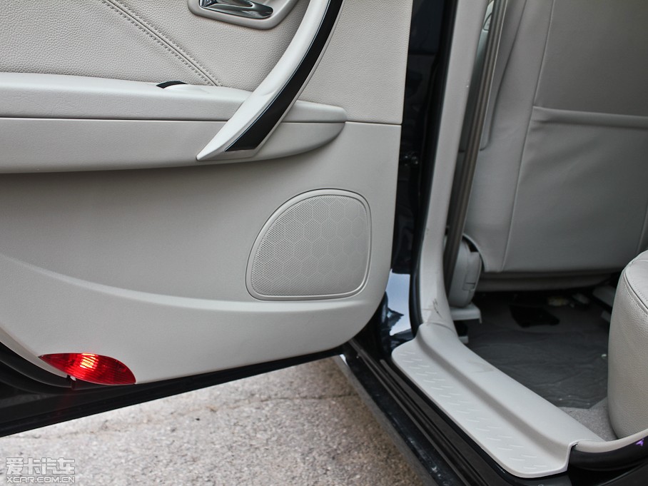 2012vB70 1.8L քӺA