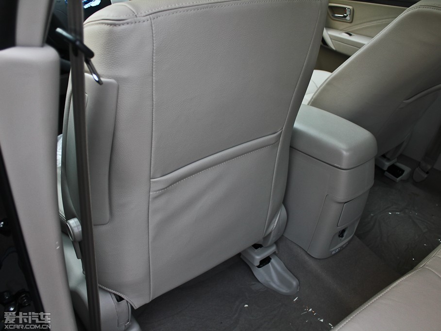 2012vB70 1.8L քӺA