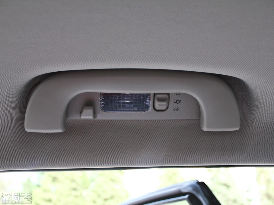 2012vB70 1.8L քӺA