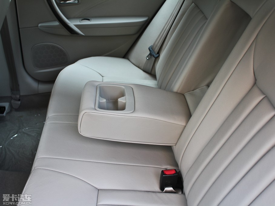 2012vB70 1.8L քӺA