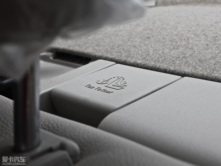 2012vB70 1.8L քӺA