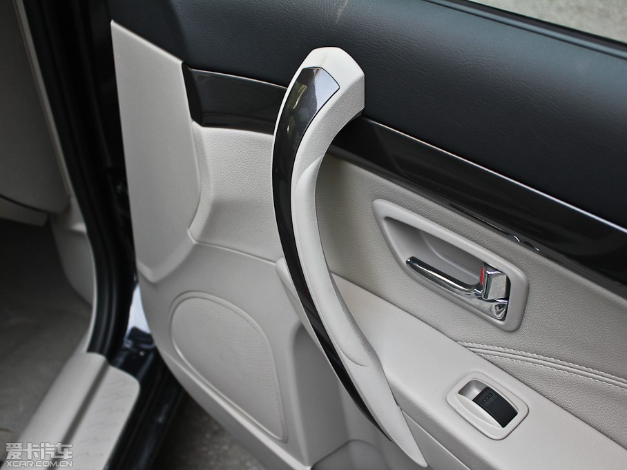 2012vB70 1.8L քӺA