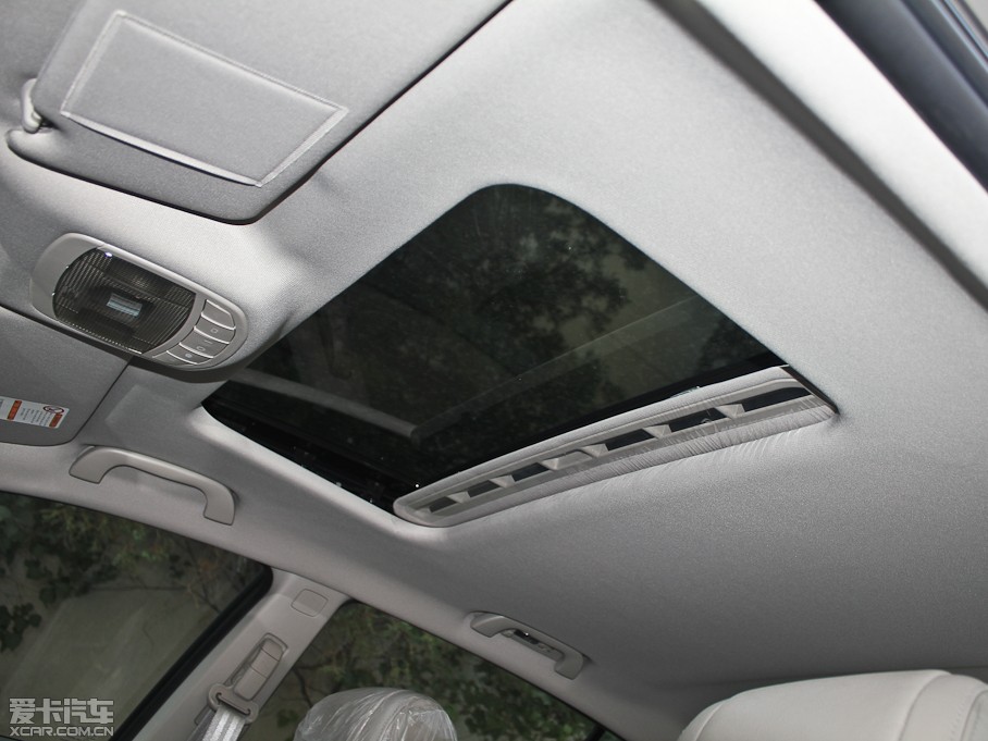 2012vB70 1.8L քӺA