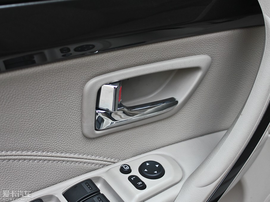 2012vB70 1.8L քӺA