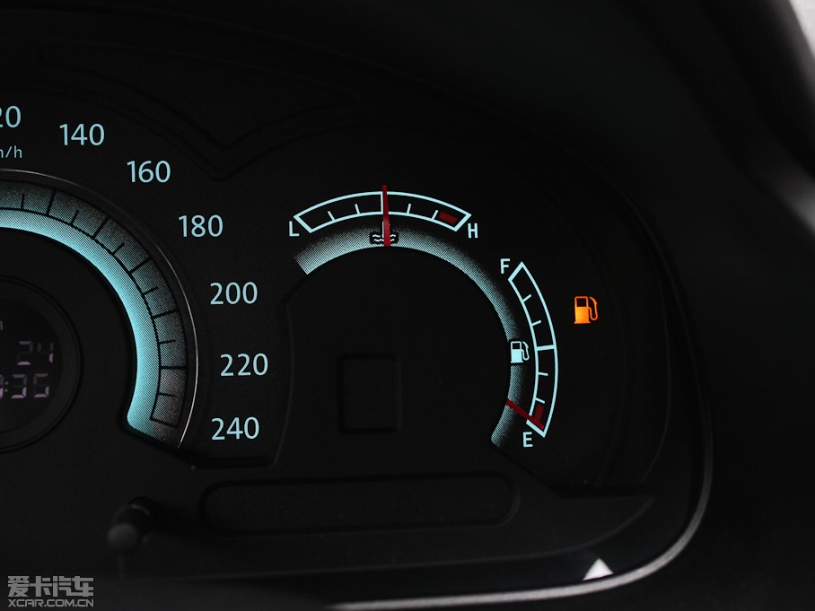 2012vB70 1.8L քӺA