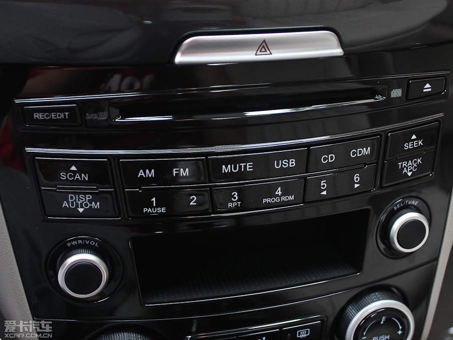 2012vB70 1.8L քӺA