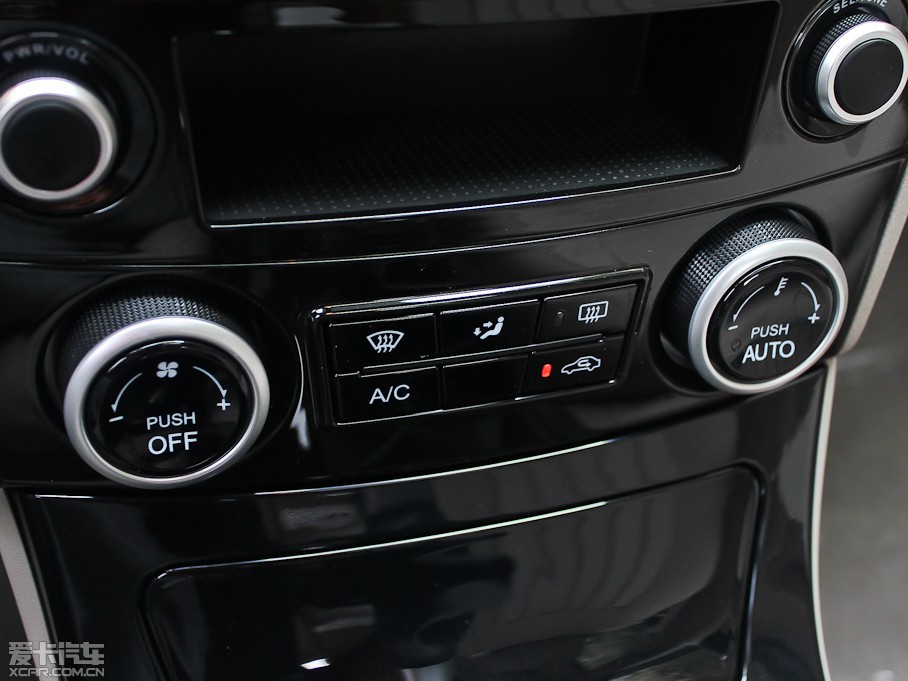 2012vB70 1.8L քӺA