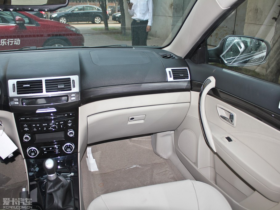 2012vB70 1.8L քӺA