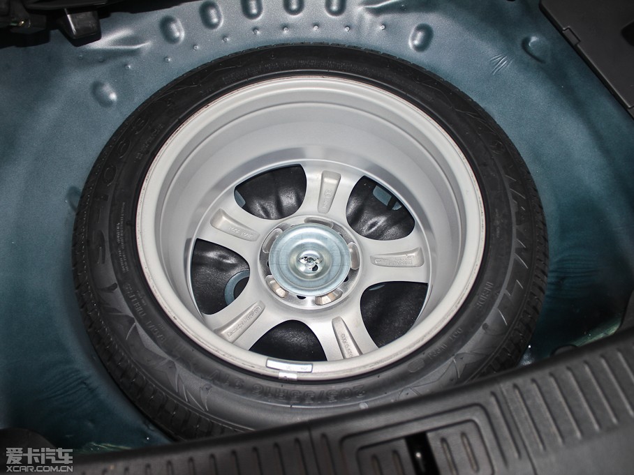 2012vB70 1.8L քӺA