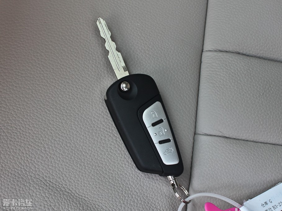 2012vB70 1.8L քӺA