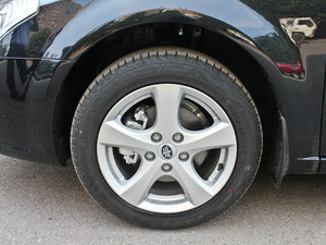 2012款1.8L 手动豪华版 轮圈