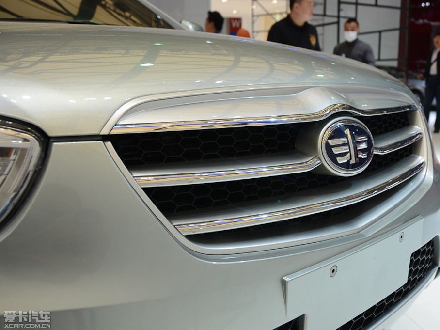 2013vX80 2.0L քӺA