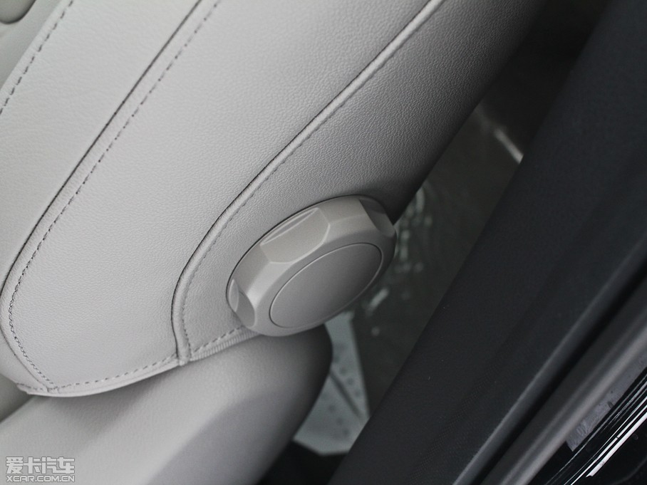 2013vX80 2.0L Ԅm