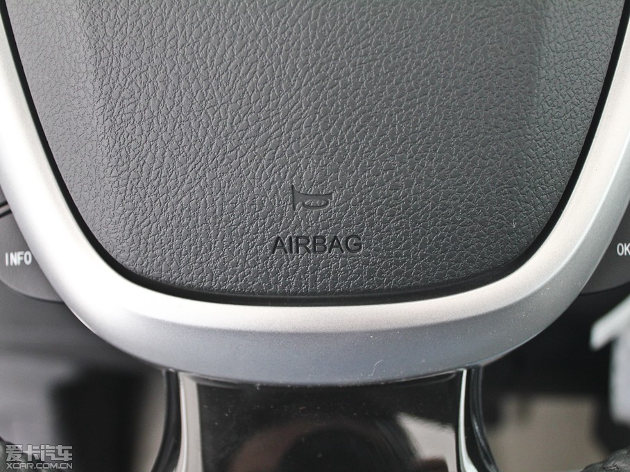 2013vX80 2.0L Ԅ(dng)m