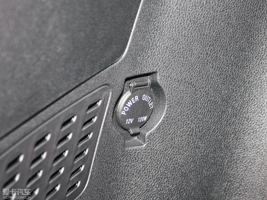 2013vX80 2.0L Ԅm