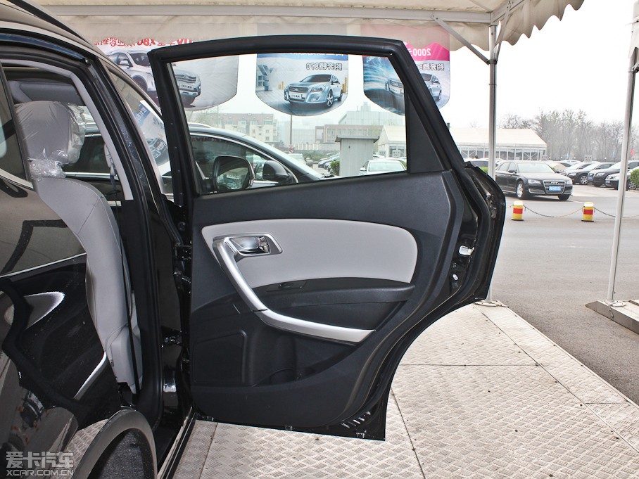 2013vX80 2.0L Ԅm