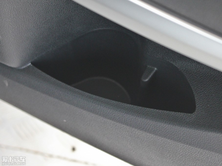 2013vX80 2.0L Ԅm