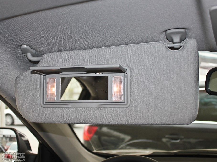 2013vX80 2.0L Ԅm