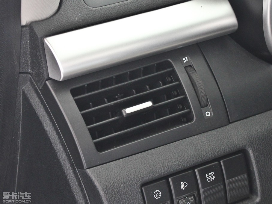 2013vX80 2.0L Ԅm