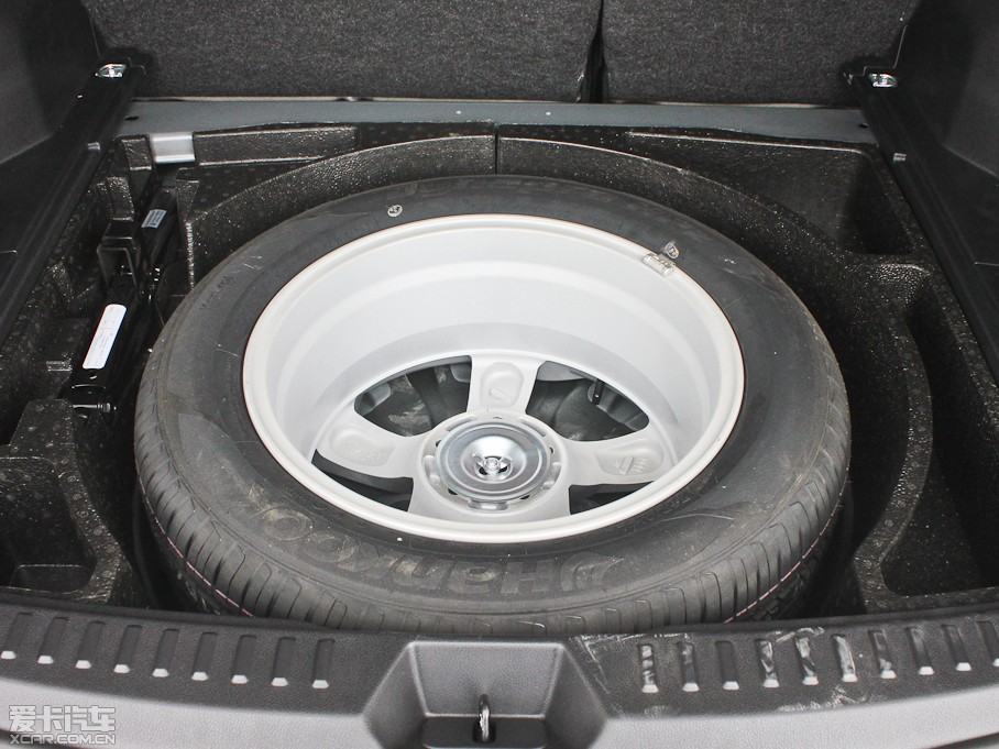 2013vX80 2.0L Ԅm