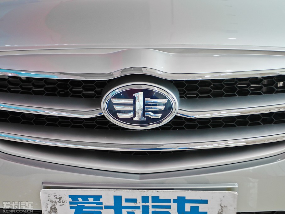 2013vX80 2.0L քӺA