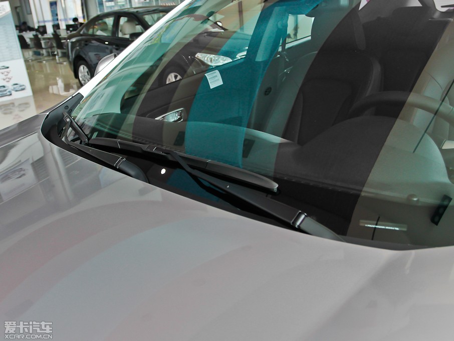 2013vX80 2.0L քӺA