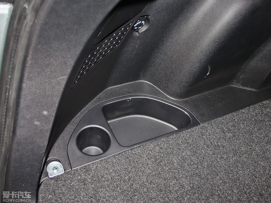 2013vX80 2.0L քӺA