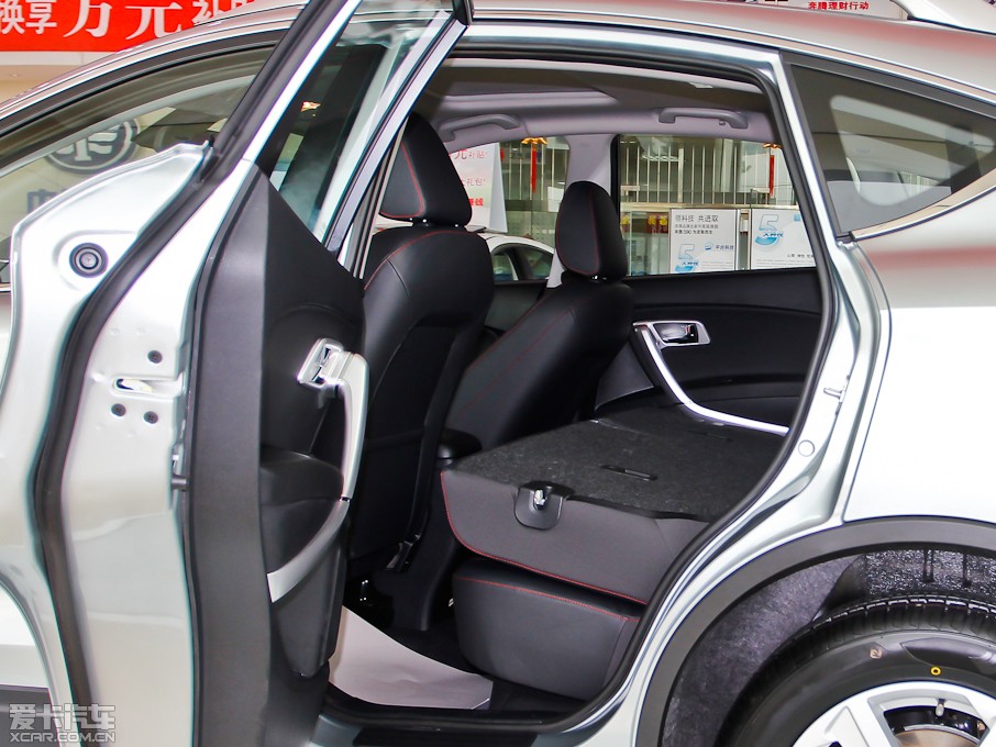 2013vX80 2.0L քӺA